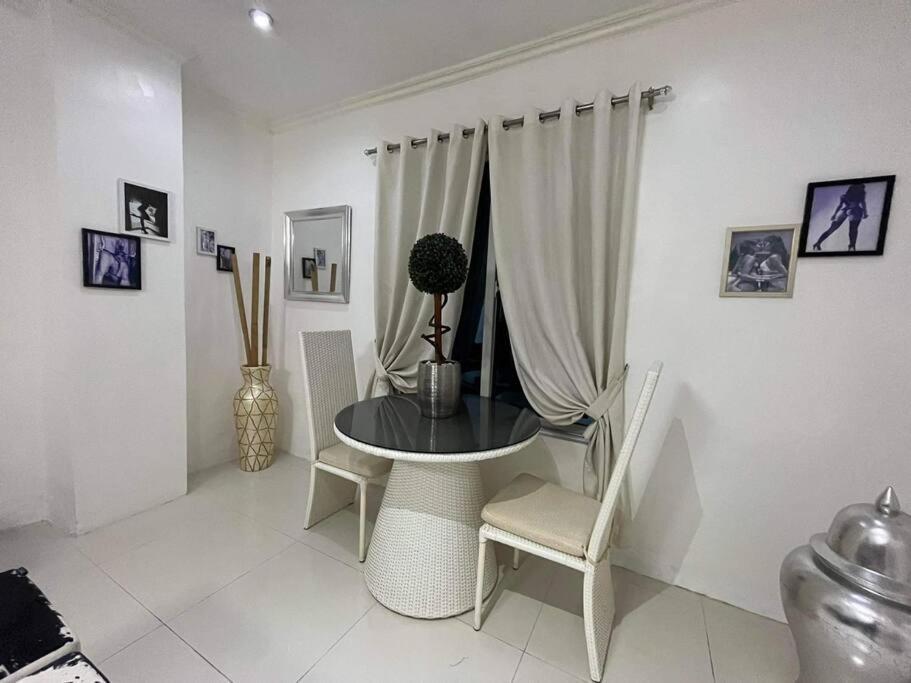 Kandi Big 1 Bedroom King Bed, Free Housekeeping, Wi-Fi Angeles Exterior foto